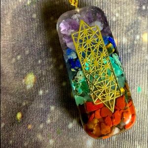 Seven Chakras Energy Crystals Pendant